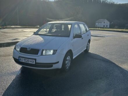 Білий Шкода Фабія, об'ємом двигуна 1.4 л та пробігом 270 тис. км за 2999 $, фото 1 на Automoto.ua