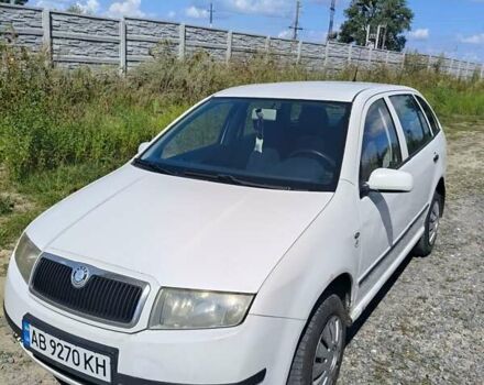 Шкода Фабия 2004 в Виннице на Automoto.ua Белый Шкода Фабия, объемом двигателя 1.4 л и пробегом 312 тыс. км за 2900 $, фото 1 на Automoto.ua