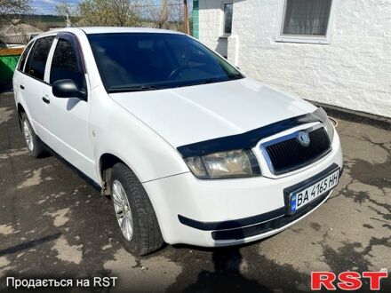Белый Шкода Фабия, объемом двигателя 1.2 л и пробегом 0 тыс. км за 3200 $, фото 1 на Automoto.ua