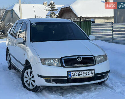 Білий Шкода Фабія, об'ємом двигуна 1.2 л та пробігом 330 тис. км за 2699 $, фото 1 на Automoto.ua