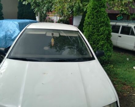 Білий Шкода Фабія, об'ємом двигуна 1.2 л та пробігом 160 тис. км за 1100 $, фото 1 на Automoto.ua