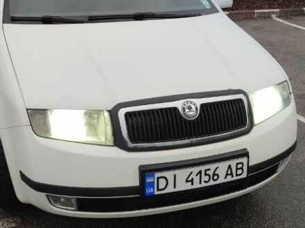 Білий Шкода Фабія, об'ємом двигуна 1.2 л та пробігом 310 тис. км за 3400 $, фото 1 на Automoto.ua