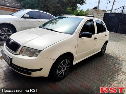 Білий Шкода Фабія, об'ємом двигуна 1.2 л та пробігом 600 тис. км за 2700 $, фото 1 на Automoto.ua