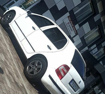 Білий Шкода Фабія, об'ємом двигуна 1.2 л та пробігом 425 тис. км за 2800 $, фото 1 на Automoto.ua