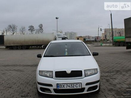 Шкода Фабия 2006 в Хмельницком на Automoto.ua Белый Шкода Фабия, объемом двигателя 1.2 л и пробегом 219 тыс. км за 3600 $, фото 1 на Automoto.ua