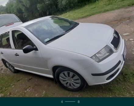 Белый Шкода Фабия, объемом двигателя 1.4 л и пробегом 450 тыс. км за 3800 $, фото 1 на Automoto.ua
