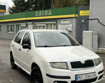 Белый Шкода Фабия, объемом двигателя 1.2 л и пробегом 250 тыс. км за 1999 $, фото 1 на Automoto.ua