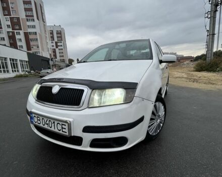 Білий Шкода Фабія, об'ємом двигуна 1.4 л та пробігом 248 тис. км за 2800 $, фото 1 на Automoto.ua