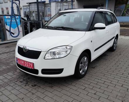 Білий Шкода Фабія, об'ємом двигуна 1.4 л та пробігом 182 тис. км за 5500 $, фото 1 на Automoto.ua