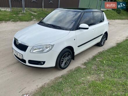 Шкода Фабія 2008 у Ичне на Automoto.ua Білий Шкода Фабія, об'ємом двигуна 1.39 л та пробігом 193 тис. км за 5000 $, фото 1 на Automoto.ua