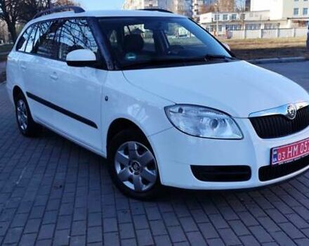 Білий Шкода Фабія, об'ємом двигуна 1.4 л та пробігом 182 тис. км за 5500 $, фото 1 на Automoto.ua