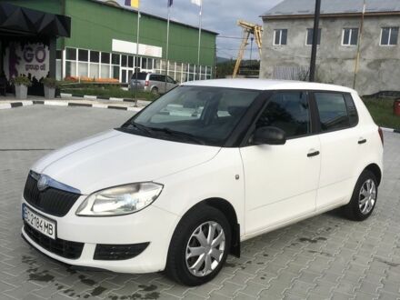 Шкода Фабія 2010 у Ужгороді на Automoto.ua Білий Шкода Фабія, об'ємом двигуна 1.6 л та пробігом 222 тис. км за 4650 $, фото 1 на Automoto.ua