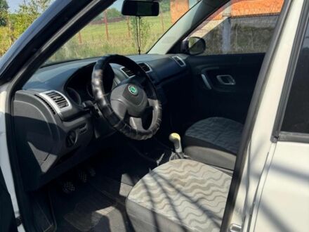 Білий Шкода Фабія, об'ємом двигуна 1.9 л та пробігом 180 тис. км за 6038 $, фото 1 на Automoto.ua