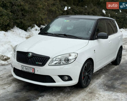 Білий Шкода Фабія, об'ємом двигуна 1.4 л та пробігом 177 тис. км за 7950 $, фото 1 на Automoto.ua