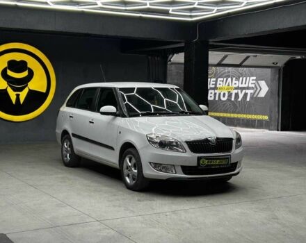 Білий Шкода Фабія, об'ємом двигуна 1.2 л та пробігом 240 тис. км за 5800 $, фото 1 на Automoto.ua
