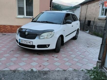 Білий Шкода Фабія, об'ємом двигуна 1.2 л та пробігом 229 тис. км за 4900 $, фото 1 на Automoto.ua