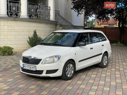 Шкода Фабія 2011 у Мукачеве на Automoto.ua Білий Шкода Фабія, об'ємом двигуна 1.6 л та пробігом 270 тис. км за 4800 $, фото 1 на Automoto.ua