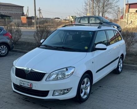 Белый Шкода Фабия, объемом двигателя 1.6 л и пробегом 112 тыс. км за 7250 $, фото 1 на Automoto.ua