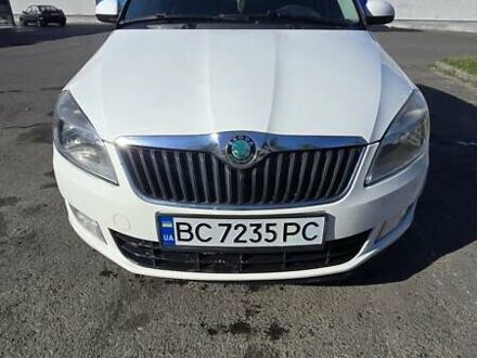 Білий Шкода Фабія, об'ємом двигуна 1.2 л та пробігом 102 тис. км за 5100 $, фото 1 на Automoto.ua
