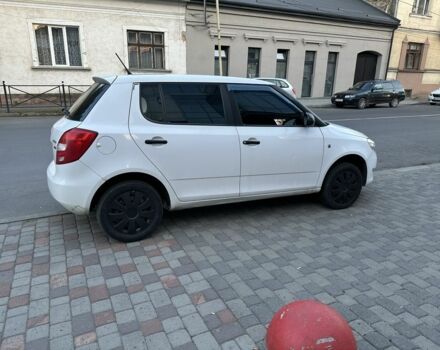 Білий Шкода Фабія, об'ємом двигуна 1.2 л та пробігом 300 тис. км за 5100 $, фото 1 на Automoto.ua