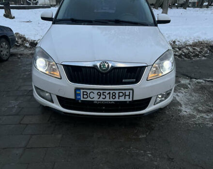 Білий Шкода Фабія, об'ємом двигуна 1.2 л та пробігом 270 тис. км за 5650 $, фото 1 на Automoto.ua