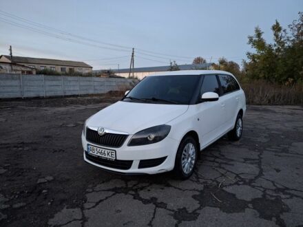 Шкода Фабія 2011 у Оратове на Automoto.ua Білий Шкода Фабія, об'ємом двигуна 1.6 л та пробігом 260 тис. км за 4800 $, фото 1 на Automoto.ua