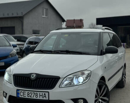 Белый Шкода Фабия, объемом двигателя 1.4 л и пробегом 188 тыс. км за 8350 $, фото 1 на Automoto.ua