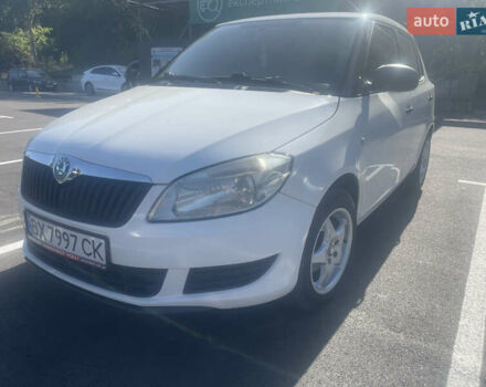Білий Шкода Фабія, об'ємом двигуна 1.6 л та пробігом 279 тис. км за 5200 $, фото 1 на Automoto.ua