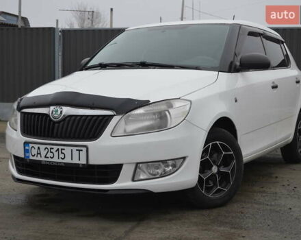 Білий Шкода Фабія, об'ємом двигуна 1.39 л та пробігом 188 тис. км за 4999 $, фото 1 на Automoto.ua