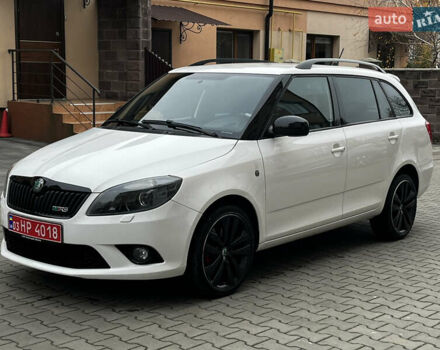 Білий Шкода Фабія, об'ємом двигуна 1.4 л та пробігом 167 тис. км за 8499 $, фото 1 на Automoto.ua