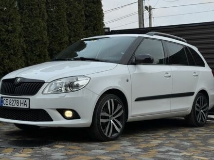 Белый Шкода Фабия, объемом двигателя 1.4 л и пробегом 188 тыс. км за 7600 $, фото 1 на Automoto.ua