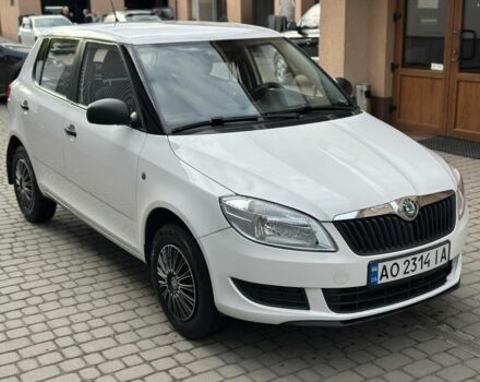 Білий Шкода Фабія, об'ємом двигуна 1.2 л та пробігом 260 тис. км за 4200 $, фото 1 на Automoto.ua