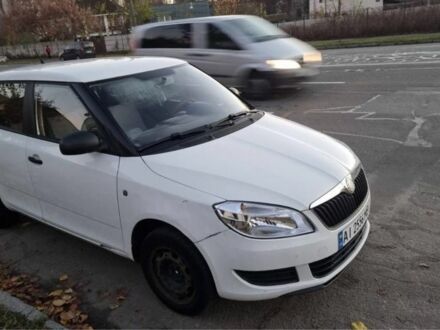Білий Шкода Фабія, об'ємом двигуна 1.2 л та пробігом 192 тис. км за 5500 $, фото 1 на Automoto.ua