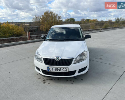 Білий Шкода Фабія, об'ємом двигуна 1.2 л та пробігом 173 тис. км за 4300 $, фото 1 на Automoto.ua