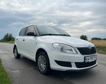 Білий Шкода Фабія, об'ємом двигуна 1.4 л та пробігом 220 тис. км за 4950 $, фото 1 на Automoto.ua