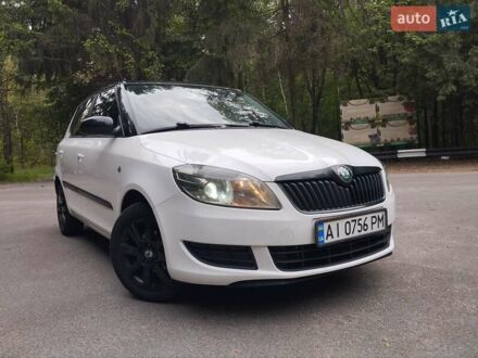 Шкода Фабия 2011 в Березань на Automoto.ua Белый Шкода Фабия, объемом двигателя 1.2 л и пробегом 282 тыс. км за 5000 $, фото 1 на Automoto.ua