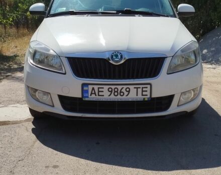 Білий Шкода Фабія, об'ємом двигуна 1.2 л та пробігом 285 тис. км за 4800 $, фото 1 на Automoto.ua