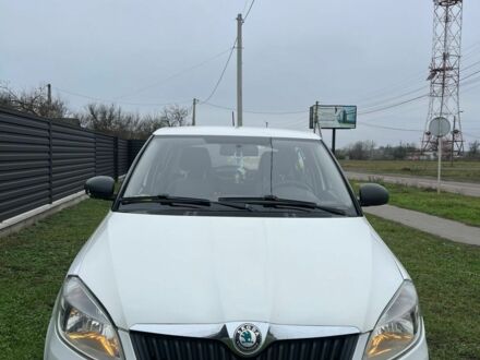 Білий Шкода Фабія, об'ємом двигуна 1.2 л та пробігом 184 тис. км за 4700 $, фото 1 на Automoto.ua
