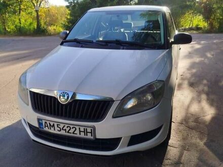 Білий Шкода Фабія, об'ємом двигуна 1.2 л та пробігом 165 тис. км за 5200 $, фото 1 на Automoto.ua