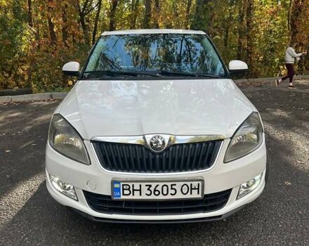 Білий Шкода Фабія, об'ємом двигуна 1.39 л та пробігом 283 тис. км за 4900 $, фото 1 на Automoto.ua
