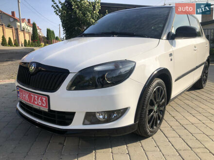 Шкода Фабия 2012 в Луцке на Automoto.ua Белый Шкода Фабия, объемом двигателя 1.2 л и пробегом 190 тыс. км за 9300 $, фото 1 на Automoto.ua