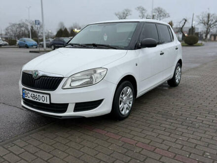 Білий Шкода Фабія, об'ємом двигуна 1.6 л та пробігом 270 тис. км за 6000 $, фото 1 на Automoto.ua