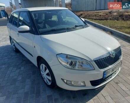 Білий Шкода Фабія, об'ємом двигуна 1.2 л та пробігом 315 тис. км за 6500 $, фото 1 на Automoto.ua