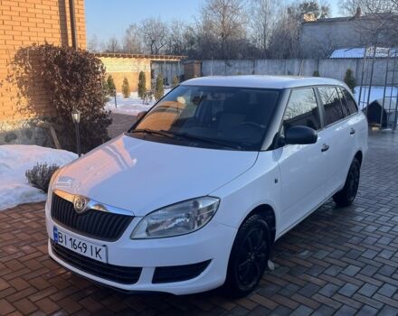 Білий Шкода Фабія, об'ємом двигуна 1.6 л та пробігом 243 тис. км за 5850 $, фото 1 на Automoto.ua
