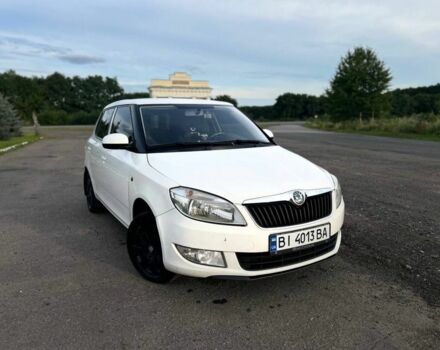 Білий Шкода Фабія, об'ємом двигуна 1.4 л та пробігом 202 тис. км за 5500 $, фото 1 на Automoto.ua