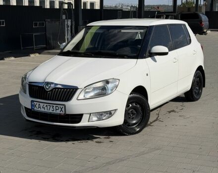 Білий Шкода Фабія, об'ємом двигуна 1.4 л та пробігом 198 тис. км за 4999 $, фото 1 на Automoto.ua