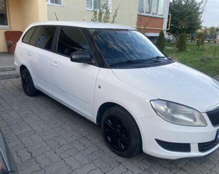 Білий Шкода Фабія, об'ємом двигуна 1.6 л та пробігом 275 тис. км за 4999 $, фото 1 на Automoto.ua
