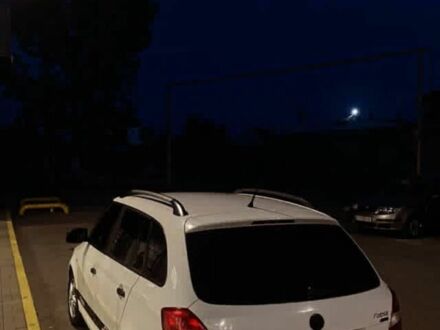 Белый Шкода Фабия, объемом двигателя 1.4 л и пробегом 245 тыс. км за 4850 $, фото 1 на Automoto.ua