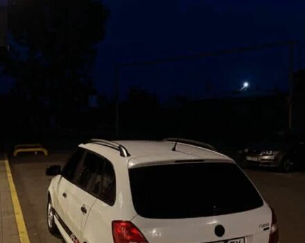 Білий Шкода Фабія, об'ємом двигуна 1.4 л та пробігом 245 тис. км за 4850 $, фото 1 на Automoto.ua