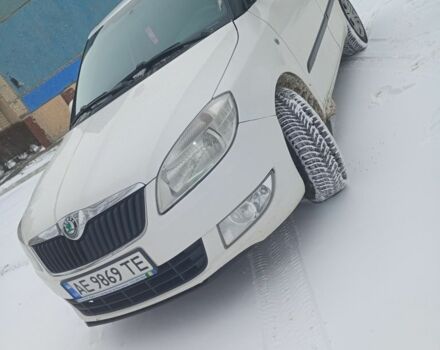 Белый Шкода Фабия, объемом двигателя 1.2 л и пробегом 268 тыс. км за 5650 $, фото 1 на Automoto.ua